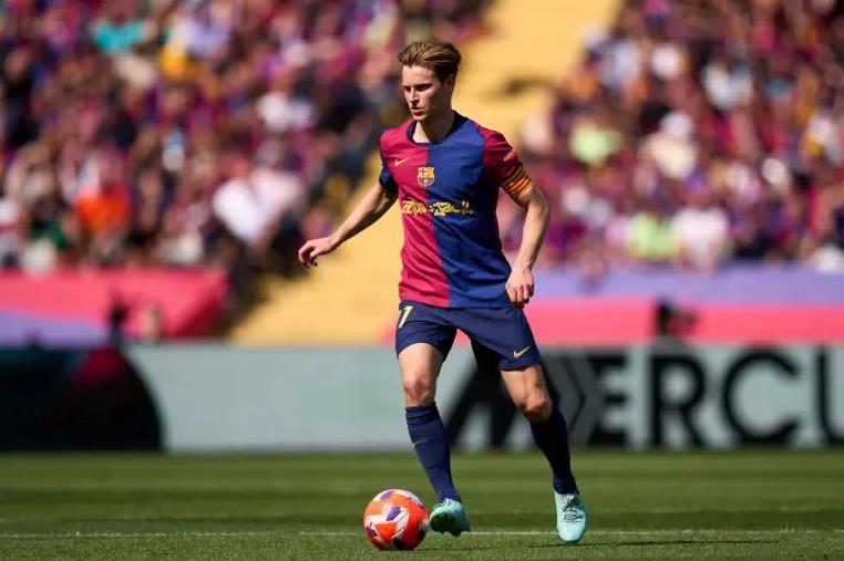 Frenkie de Jong: Từ chỉ trích đến thủ lĩnh của Barcelona