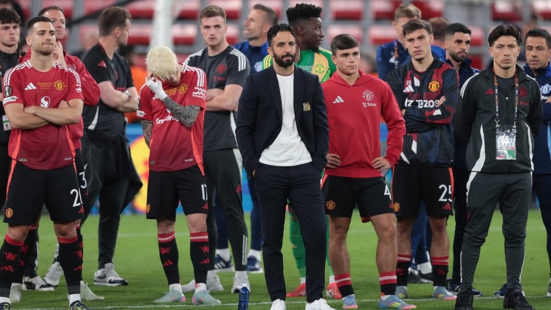 Manchester United đại phẫu: 10 cầu thủ chia tay, mở ra kỷ nguyên mới